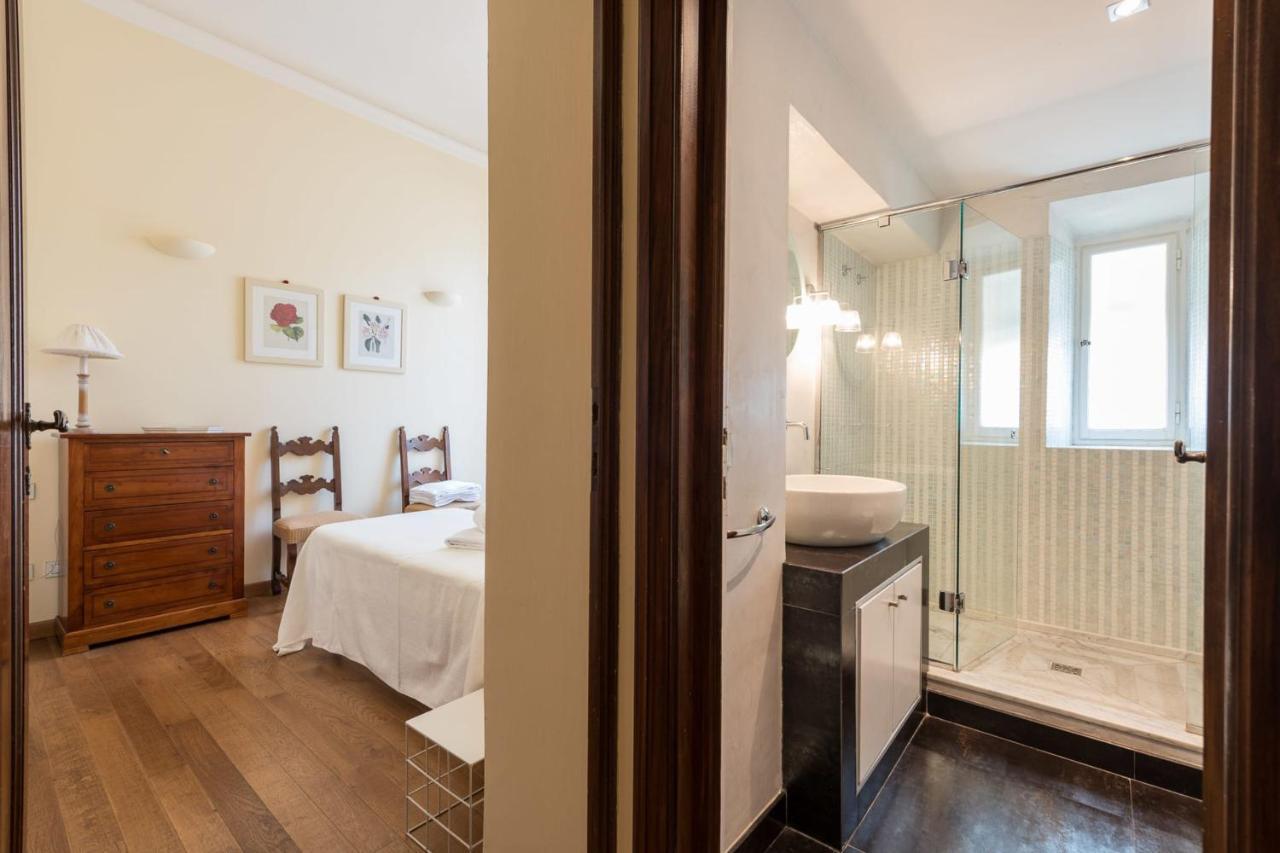 Charming 2Bed Apartment Overlooking Duomo - Hosted By Sweetstay Florens Exteriör bild